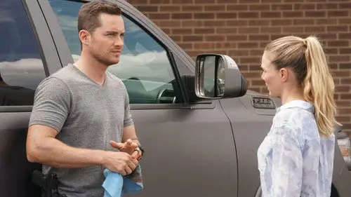 Chicago P.D. Temporada 10 Episodios 3 • Sub Español