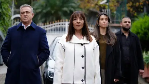 Una nueva vida Temporada 2 Episodios 13 • Sub Español