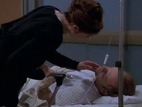 Frasier Temporada 10 Episodios 8 • Sub Español
