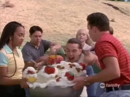 Power Rangers Temporada 3 Episodios 24 • Sub Español