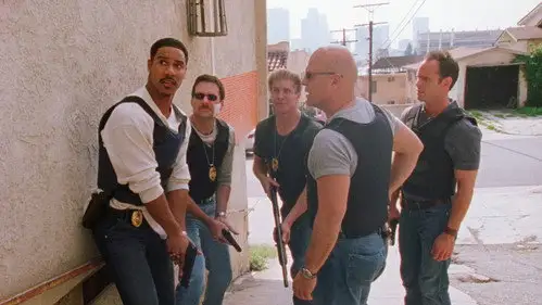 The Shield: Al margen de la ley Temporada 2 Episodios 11 • Sub Español