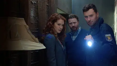 Mistletoe Murders Temporada 1 Episodios 6 • Sub Español