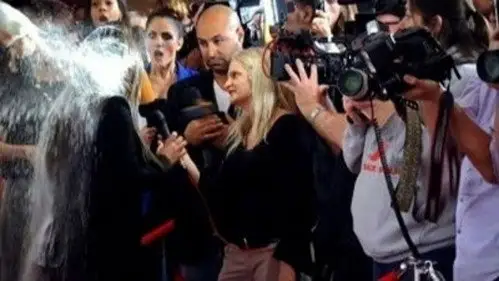 Las Kardashian 2007 Temporada 7 Episodios 9 • Sub Español