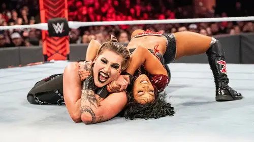 Raw Temporada 30 Episodios 10 • Sub Español