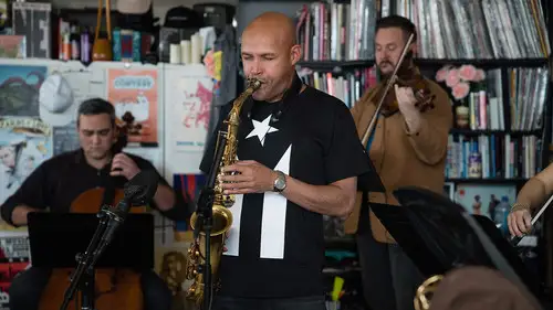 NPR Tiny Desk Concerts Sezon 12 Odc 1 • Online