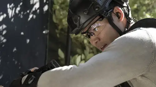 S.W.A.T.: Los hombres de Harrelson Temporada 3 Episodios 18 • Sub Español