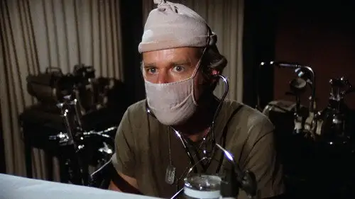 M*A*S*H Temporada 9 Episodios 11 • Sub Español