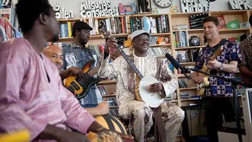 NPR Tiny Desk Concerts Sezon 6 Odc 25 • Online