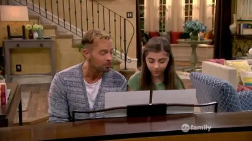 Melissa & Joey Temporada 4 Episodios 8 • Sub Español