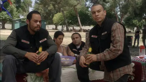 Hijos de la anarquía Temporada 3 Cap 7 • Español Online