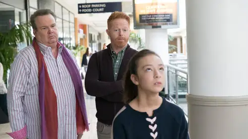 Modern Family Temporada 9 Episodios 18 • Sub Español