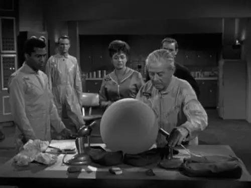 Más allá del límite 1963 Temporada 1 Episodios 24 • Sub Español