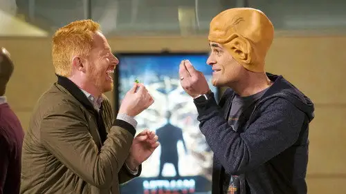 Modern Family Temporada 7 Episodios 18 • Sub Español