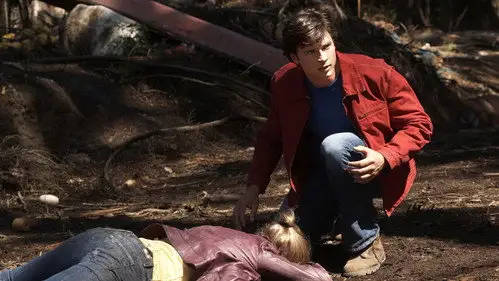 Smallville Temporada 7 Episodios 2 • Sub Español