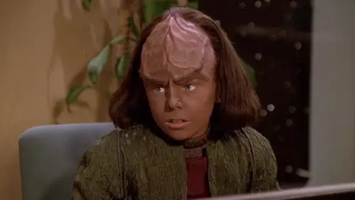 Star Trek: La nueva generación Temporada 5 Episodios 10 • Sub Español