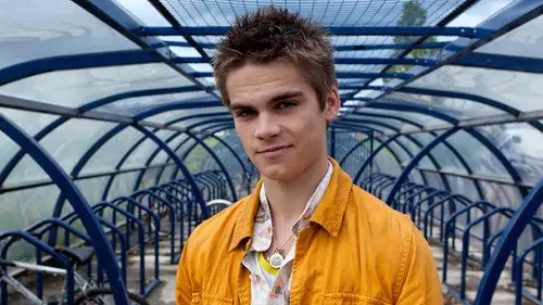 Skins Temporada 6 Episodios 3 • Sub Español