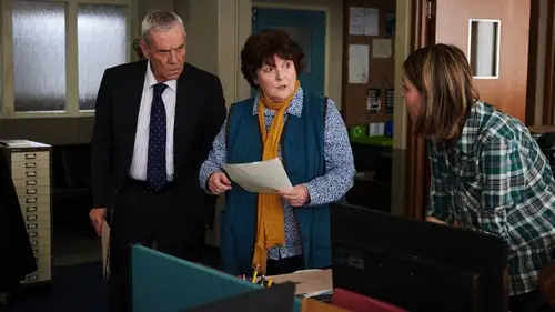 Vera Temporada 13 Episodios 3 • Sub Español