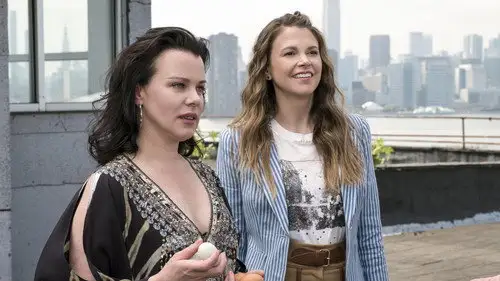 Younger Temporada 4 Episodios 8 • Sub Español