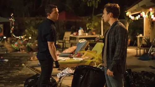 Animal Kingdom Temporada 1 Episodios 7 • Sub Español