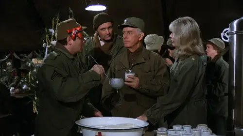 M*A*S*H Temporada 7 Episodios 14 • Sub Español