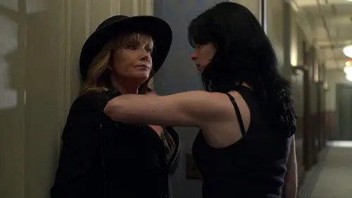 Marvel - Jessica Jones Temporada 3 Episodios 1 • Sub Español