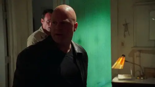 The Shield: Al margen de la ley Temporada 2 Episodios 5 • Sub Español