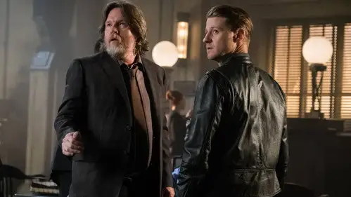 Gotham Temporada 3 Episodios 3 • Sub Español