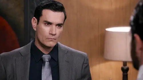 Por amar sin ley Temporada 2 Episodios 19 • Sub Español
