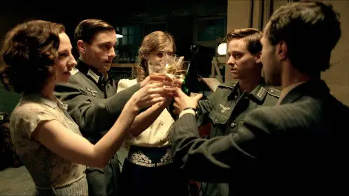 Hijos del Tercer Reich Temporada 1 Episodios 1 • Sub Español