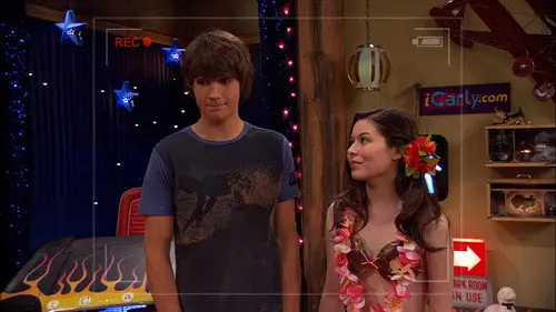 iCarly 2007 Temporada 2 Episodios 1 • Sub Español