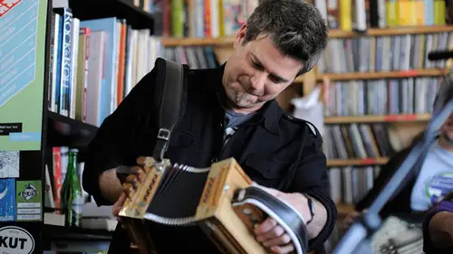 NPR Tiny Desk Concerts Sezon 4 Odc 15 • Online