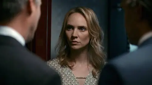 Nuevos Vecinos Temporada 4 Episodios 1 • Sub Español