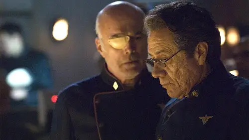 Battlestar Galactica 2004 Temporada 4 Episodios 13 • Sub Español