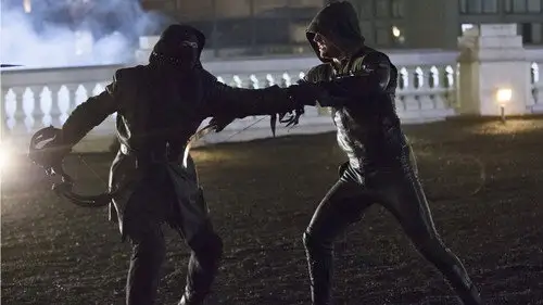Arrow Temporada 1 Episodios 23 • Sub Español