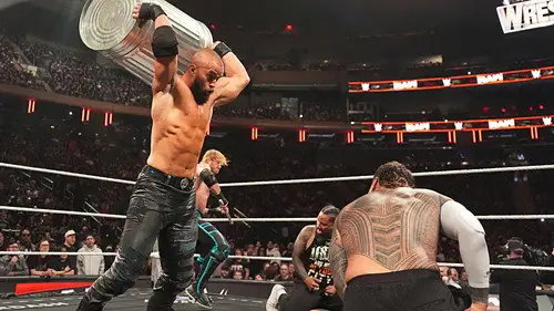 Raw Temporada 34 Episodios 13 • Sub Español