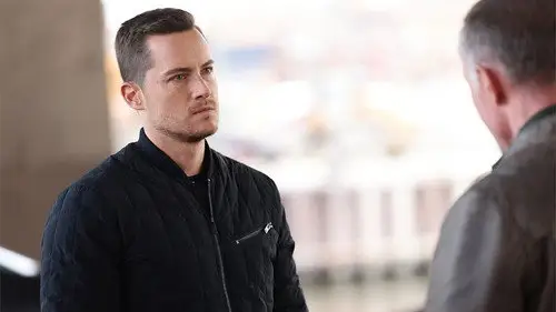 Chicago P.D. Temporada 9 Episodios 9 • Sub Español