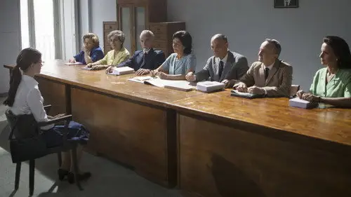 La amiga estupenda Temporada 2 Episodios 6 • Sub Español