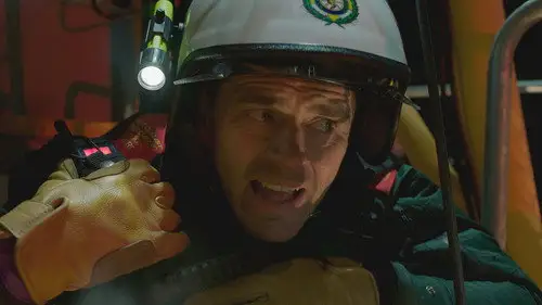 Casualty Temporada 44 Episodios 1 • Sub Español