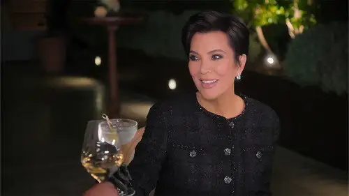 Las Kardashian 2022 Temporada 5 Episodios 2 • Sub Español