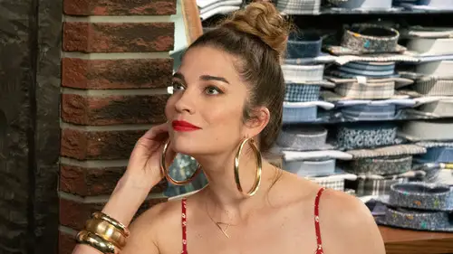 Schitt's Creek Temporada 6 Episodios 4 • Sub Español