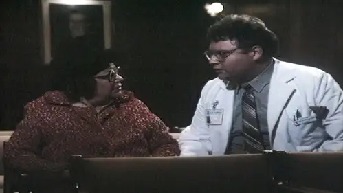 St. Elsewhere Temporada 3 Episodios 15 • Sub Español