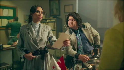The Life and Movies of Erşan Kuneri Temporada 2 Episodios 1 • Sub Español