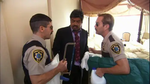 Reno 911! Temporada 6 Episodios 8 • Sub Español