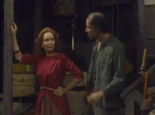 Enredo Temporada 4 Episodios 12 • Sub Español