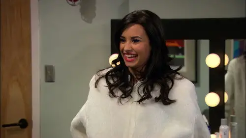 Sunny entre estrellas Temporada 2 Episodios 13 • Sub Español