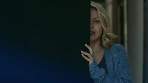 Nuevos Vecinos Temporada 4 Episodios 8 • Sub Español