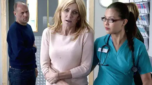 Casualty Temporada 29 Episodios 1 • Sub Español