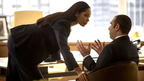 Suits: la clave del éxito Temporada 2 Episodios 8 • Sub Español