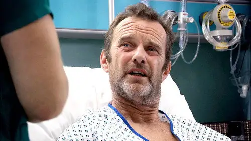 Holby City Temporada 17 Episodios 14 • Sub Español