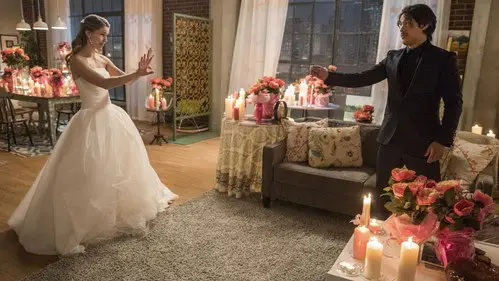 Supergirl Temporada 2 Episodios 13 • Sub Español